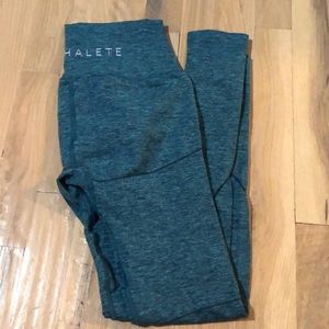 Alphalete revival leggings